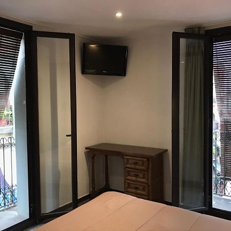 Hostal Radio Barcelona Exteriör bild
