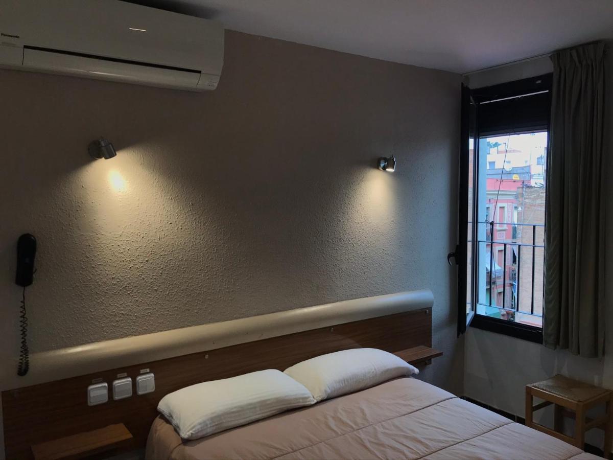 Hostal Radio Barcelona Exteriör bild