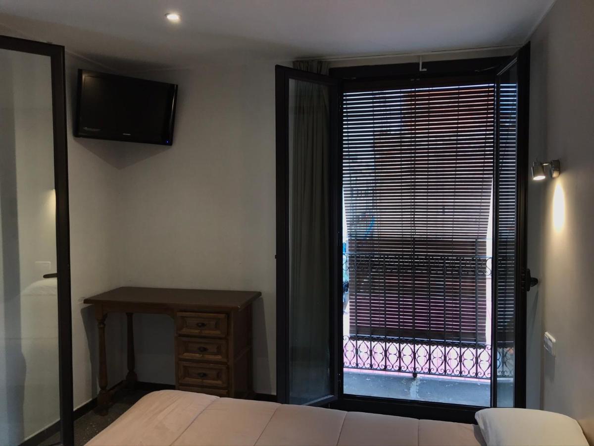 Hostal Radio Barcelona Exteriör bild