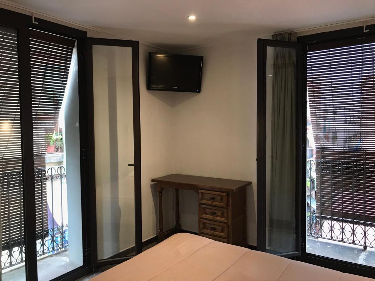Hostal Radio Barcelona Exteriör bild