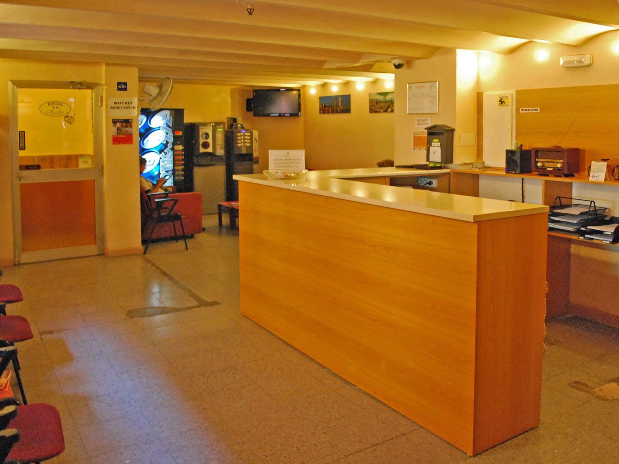 Hostal Radio Barcelona Exteriör bild
